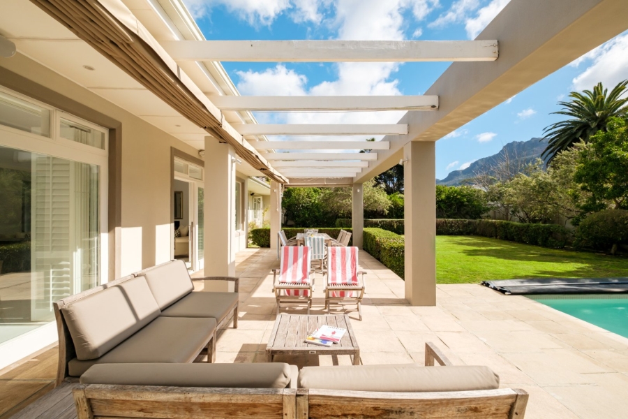 To Let 4 Bedroom Property for Rent in Constantia Western Cape